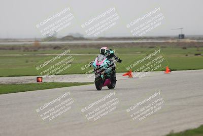 media/Nov-30-2025-TrackDaz (Sun) [[d8b22663df]]/Around the Pits/